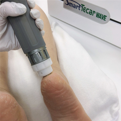 Машина терапией ударной волны 450KHZ с Tecar Physiotherpay